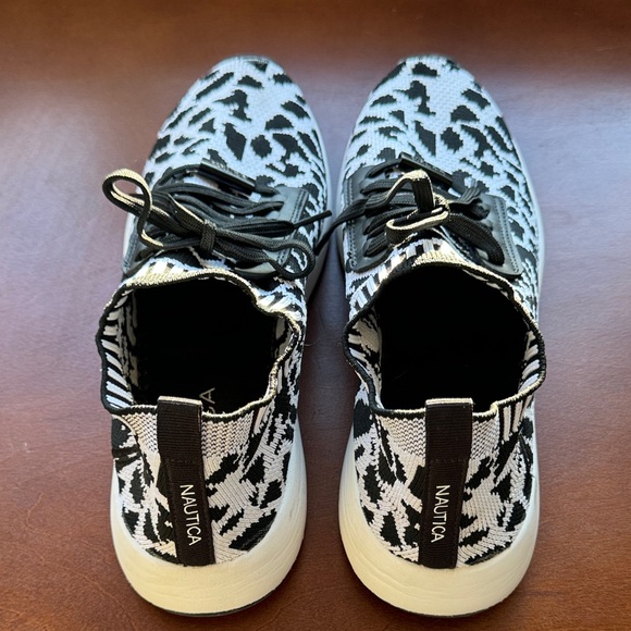 Nautica Black and White Women's Sneakers - Picture 2 of 7